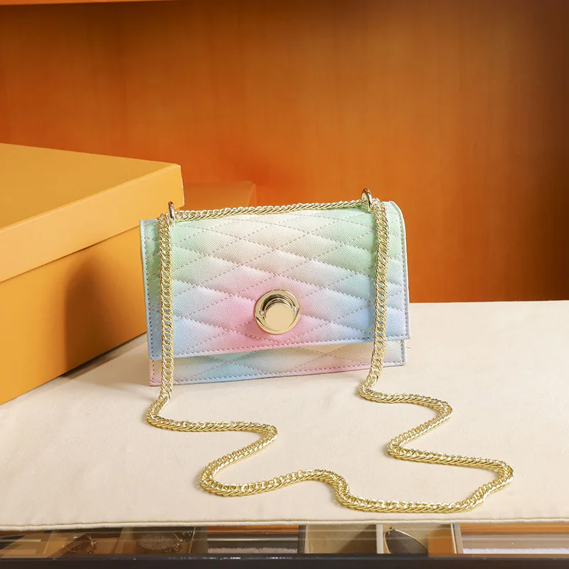 

2021 New PU material gradient color personalized lock chain single shoulder bag girls shopping wallet and phone handbags, 3 colors
