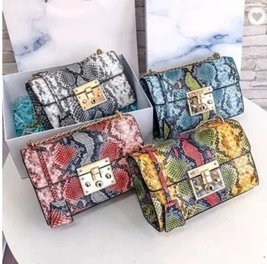 

2020 Ladies PU leather shoulder Flap bag fashion snake skin print elegant purse