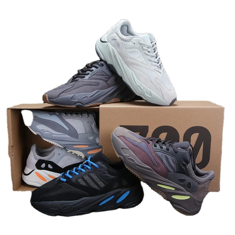 

High Quality Men Zapatillas Stylish Breathable Knit Upper Men's Casual Sports Yeezy 700 Shoes