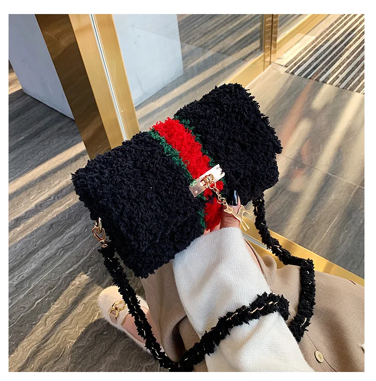 

Wholesale plush hand woven fleece coral fleece shoulder sling phone bag