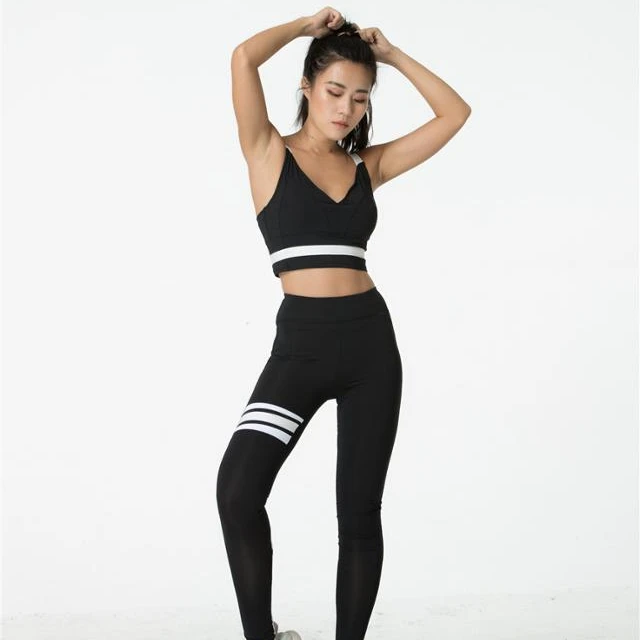 Wholesale Ladies Latest Fashion Women Bra Leggings Sport Wear Clothing Custom Sexy High Waisted Yoga Clothes Set