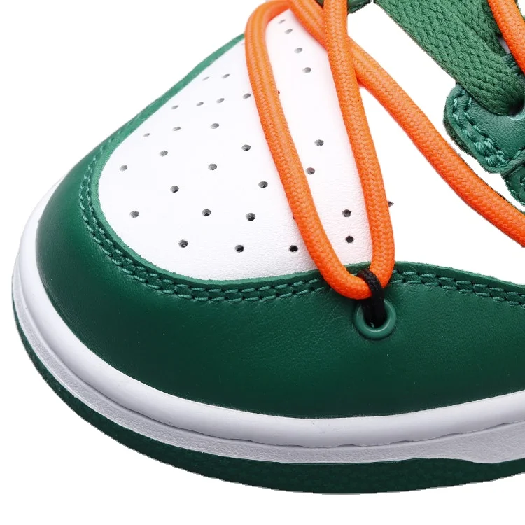 

Perfect 1:1 restoration of OW and Dunk Low tri-color sneakers, high-end design, top fashion