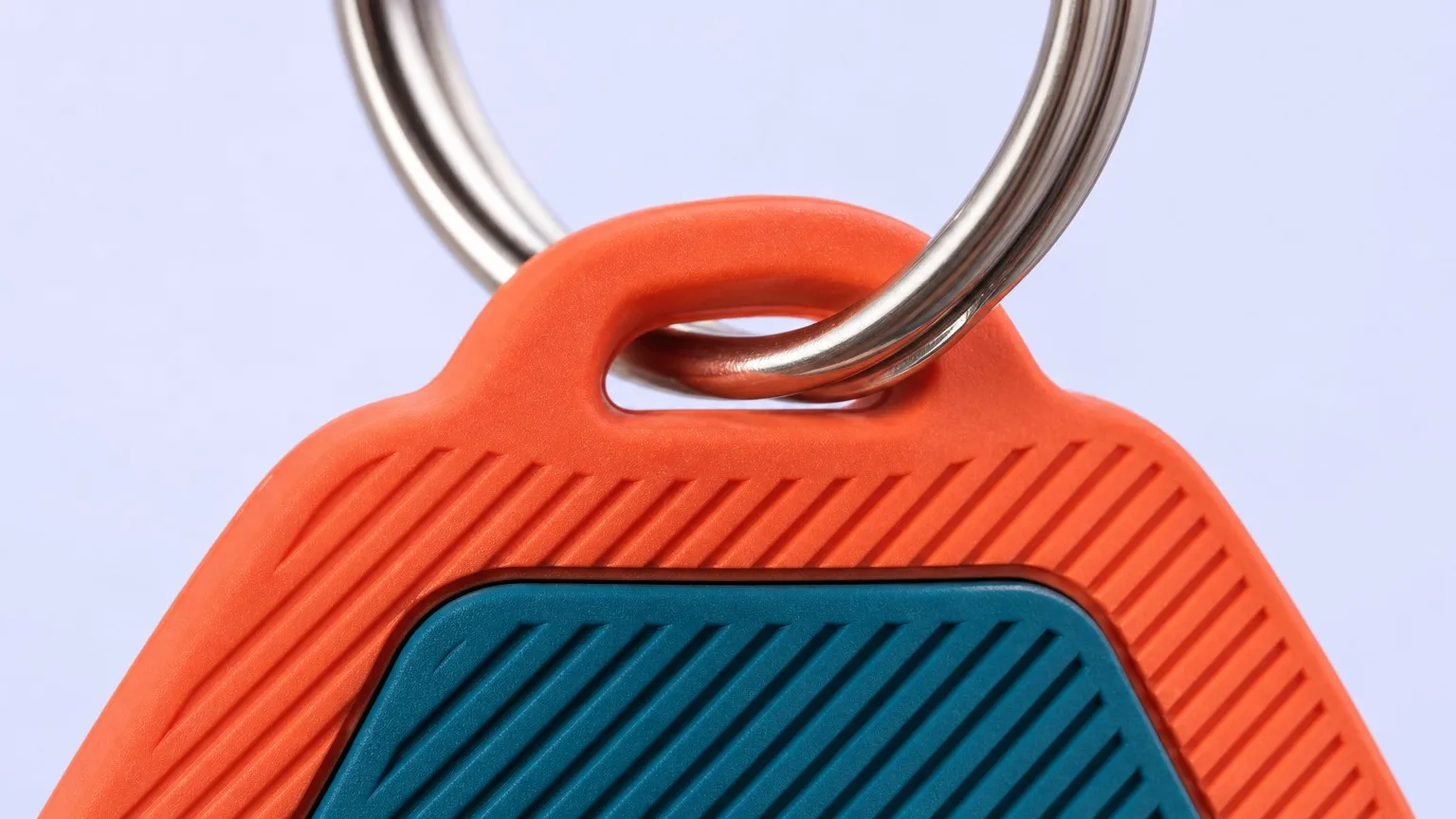 Split ring macro detail