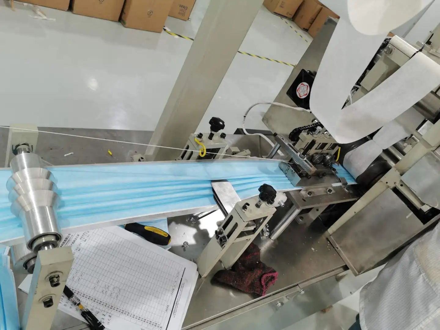 ultrasonic insole machine