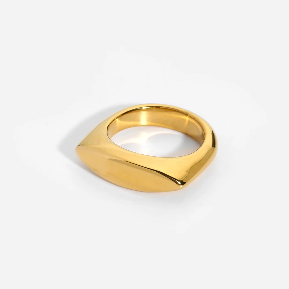 

New 18K Gold PVD Gold Plated Smooth Curved Ring Jewelry Women's High Polished Oval Curved Ring