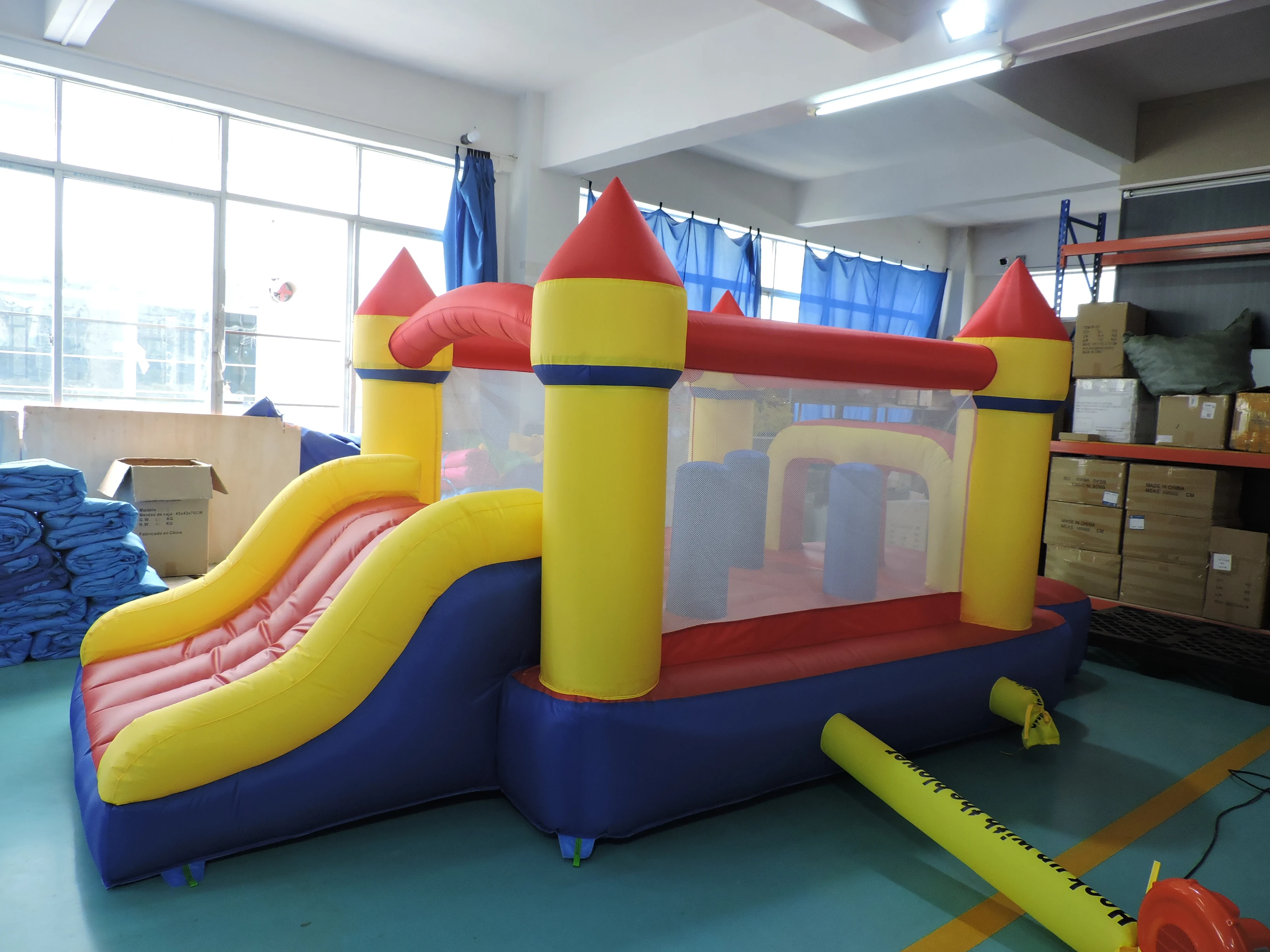 indoor jump house
