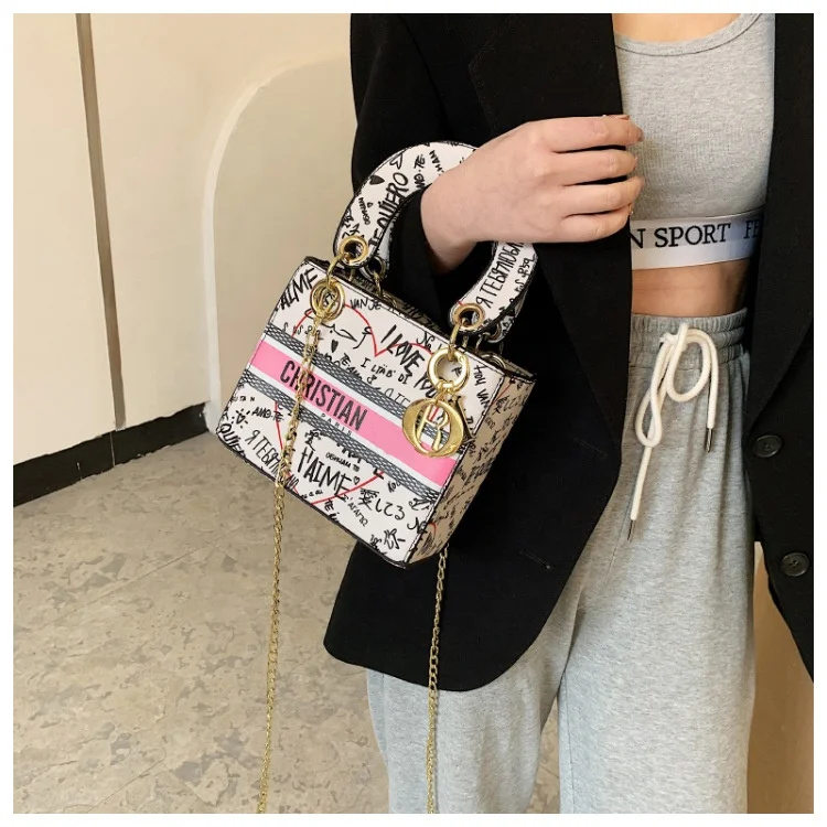 

Factory direct wholesale graffiti fashion trend one shoulder portable handbags messenger bags women ladies hand bags