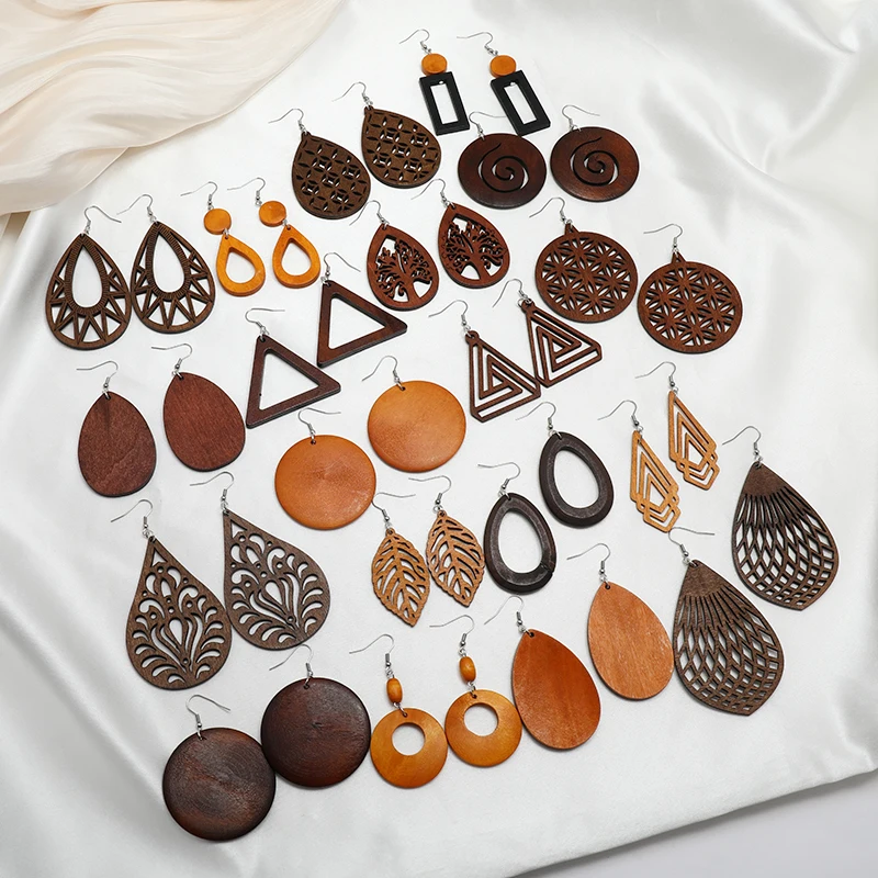 

Cheap New Custom Design Earings Fashion Trendy Wooden Hawaiian Earrings Wholesale Polynesian Jewelry for Women