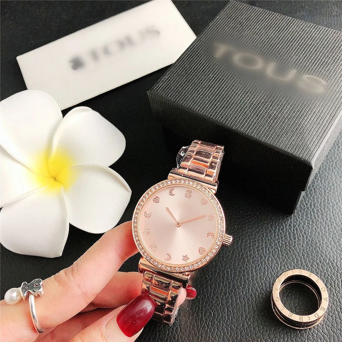 

watch bear Factory supply discount price crystal watch women diamond watches for women quartz wristwatch The most competitive pr