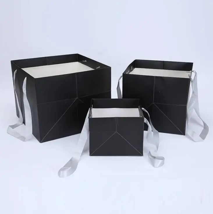 

Flower Paper Boxes Gift Packing Bags Florist Gift Packaging Box with Handhold Hug Bucket for Party, 5 colors