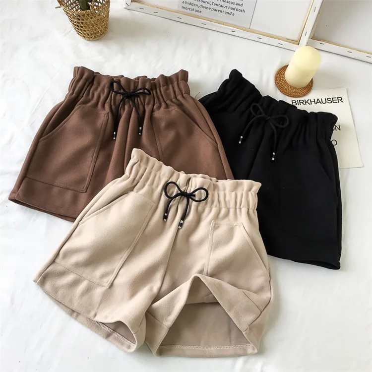 

New Women Shorts Autumn And Winter High Waist Shorts Solid Casual Loose Thick Warm Elastic Waist Straight Booty Shorts Pockets, As the pictures show