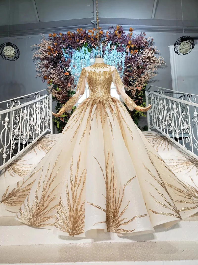 2020 Custom Made Princess Wedding Dresses Vestido De Casamento Gold Appliques Beading Long Sleeve Bridal Gowns