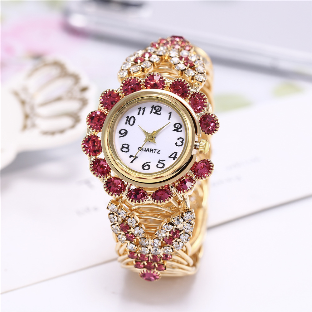 

Luxury Vintage Women Watch Crystal Bracelet Quartz Watch Ladies Dress Wristwatches Female Clock (KWT2226), Same as the picture