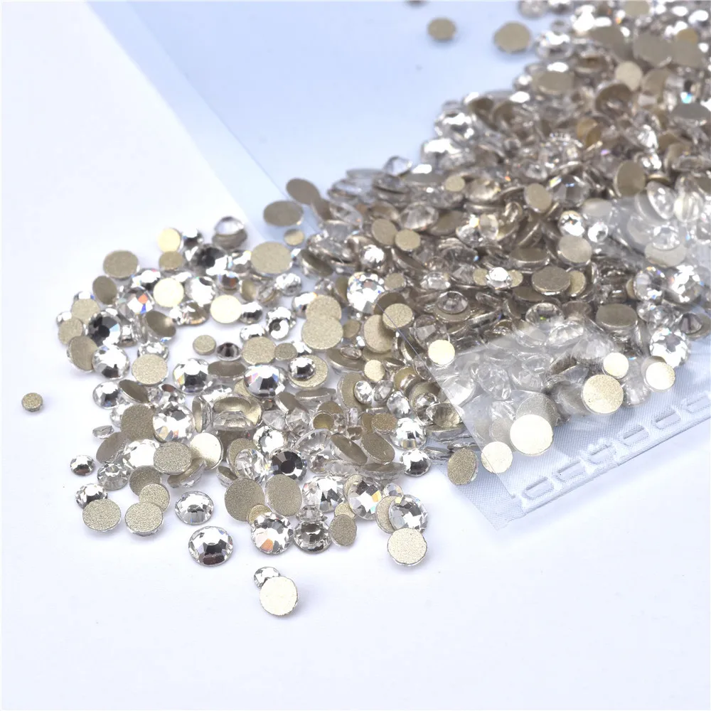 

Hot sale 3d Nail Art designer crystal glass clear non hotfix rhinestones