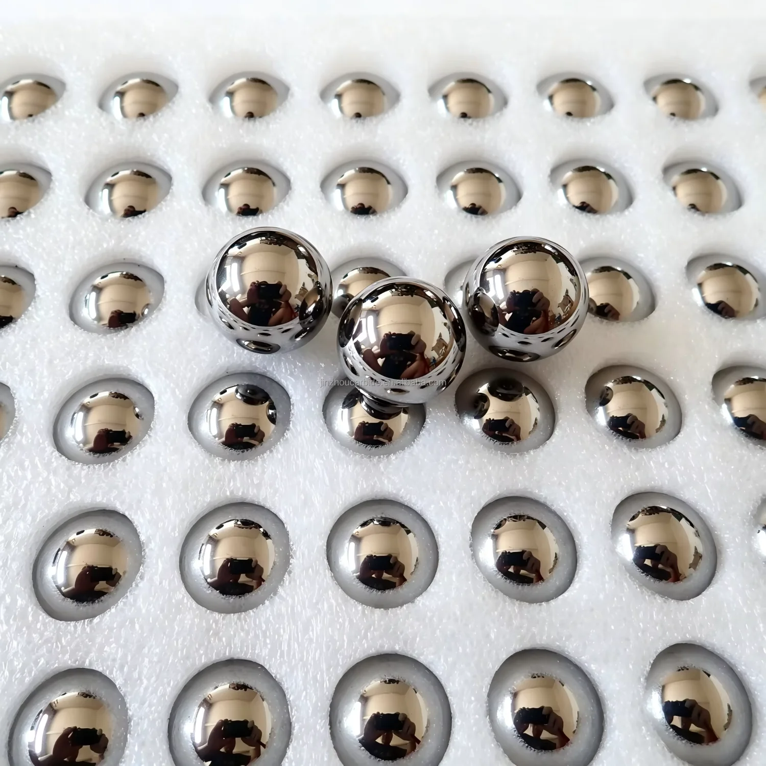 25mm Polished Tungsten Carbide Balls YG6 YG8 Solid Cemented Carbide Ball for Valve & Bearing/Milling & Grinding/Instrument Parts