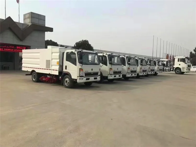 
HOWO sweeper rotary broom street cleaning truck 