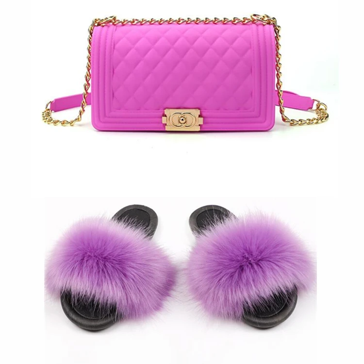 

2021 Latest Crossbody Match Women Bags And Slides Shoes Set Fur Slippers Gold Chain Handbags And Purse With Matching Sandals, As pictures or customized colors