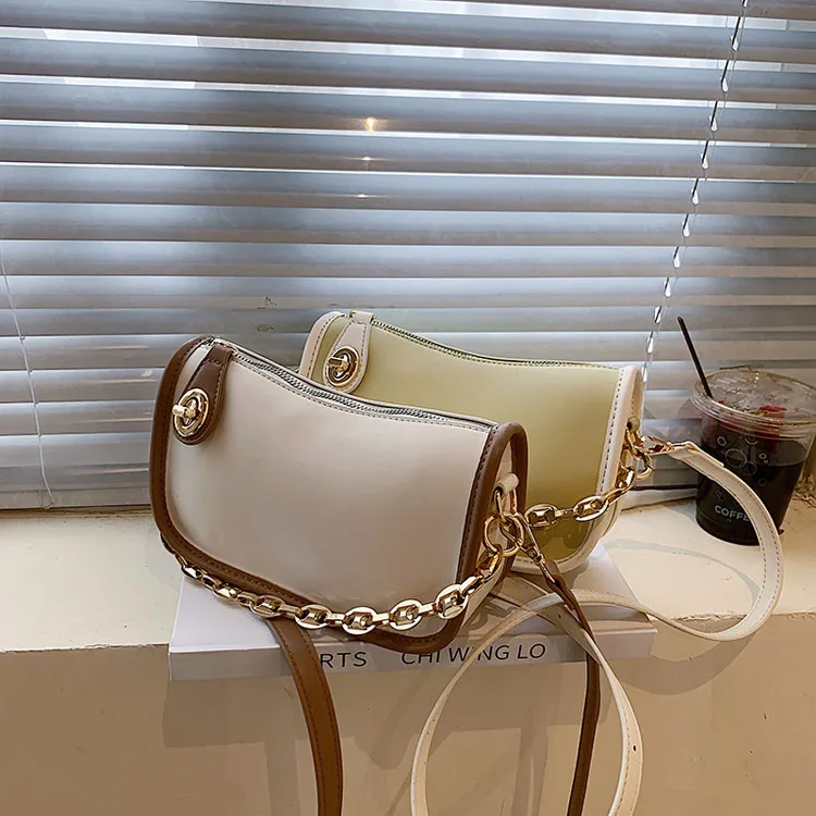 

Contrasting Lock Small Square Bag Female 2021 Summer New Shoulder Messenger Bag, 4 colors avilable