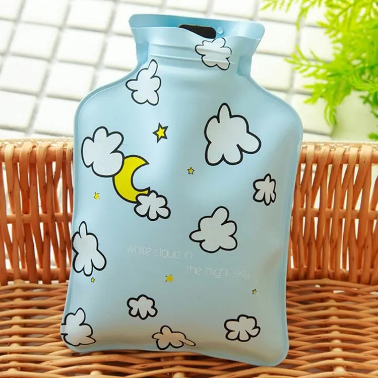 

Amazon hot sale fashion popular water bottle long time warm bag with knitted cloth cover
