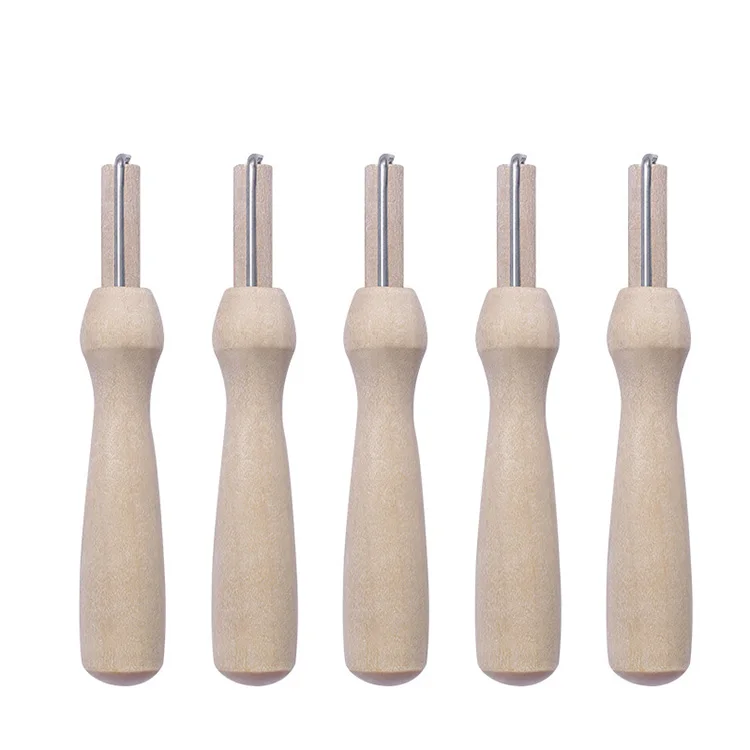 Wool felt needle