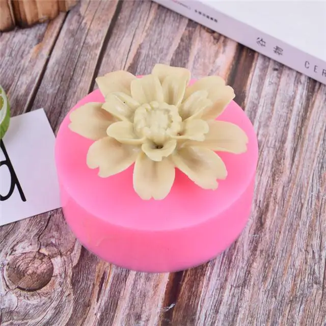 

Flower Shape Silicone Mold Cake Decorating Mold Kitchen Accessories, As show