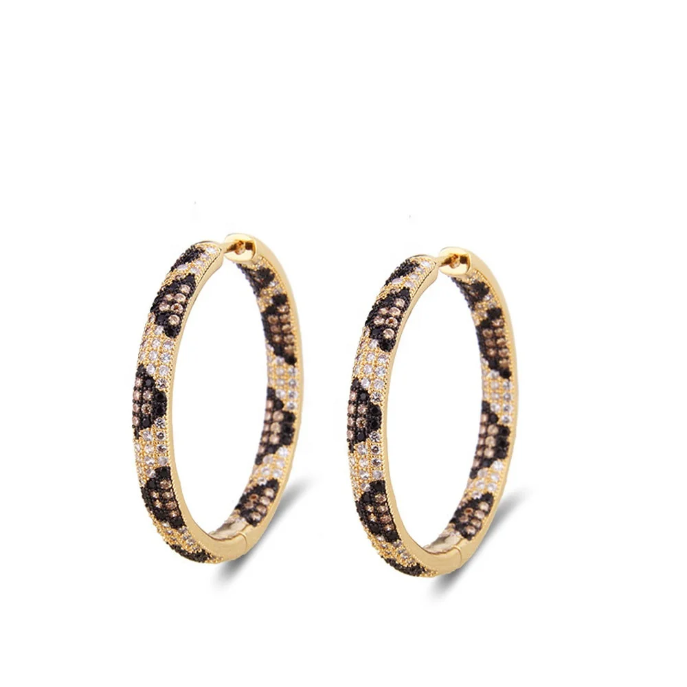 

Custom Design Three-row Zirconia Leopard Print Earrings Europe American Hot Sell Huggie Earring