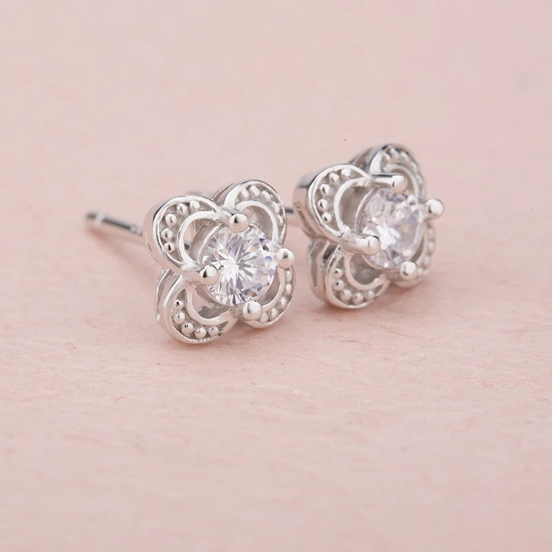 

Wholesale rhinestone Women Stud Earring Luxury Flower Earring