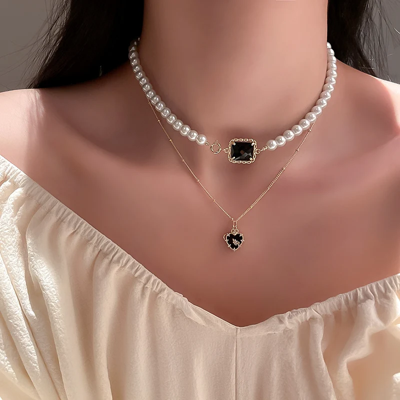 

2pcs/set fashion pearl bead heart black crystal necklace