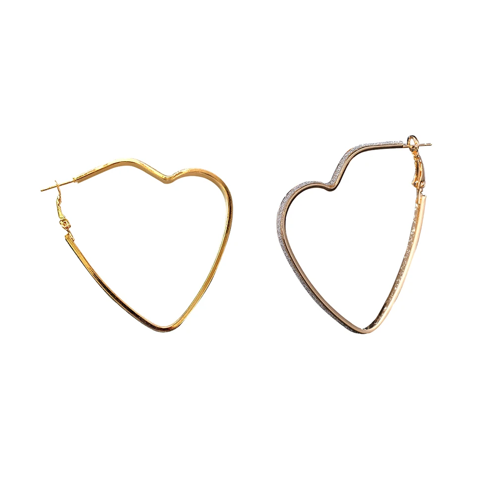 

Hot  Gold Silver Plated Hoop Earrings Cheap Wholesale Bulk Glitter Heart Shape Alloy Hoop Earrings for Women, 2 colors