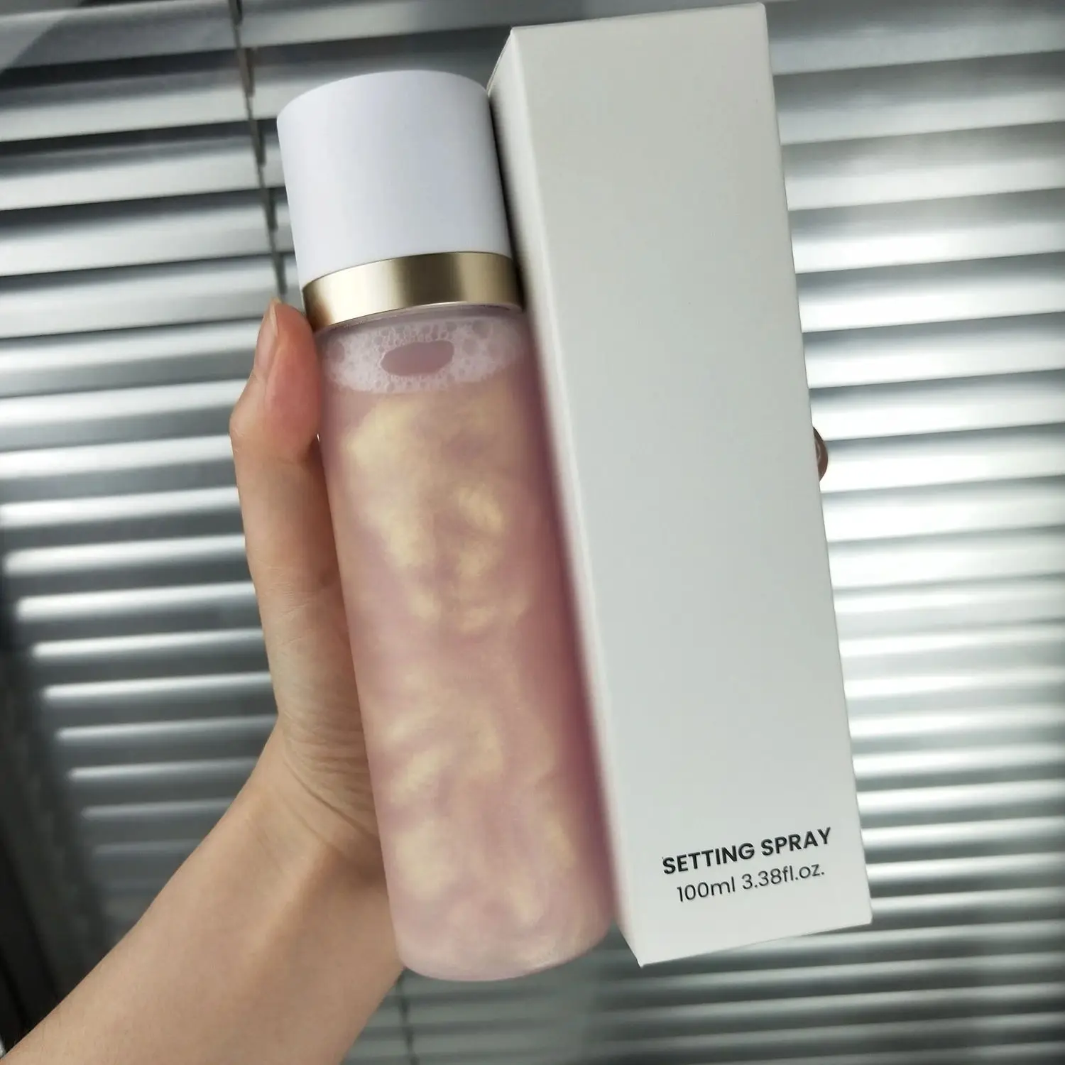Wholesale Waterproof Oil-Control Matte Fixing Mist Setting Spray Makeup 100ml Custom Private Label Setting Spray