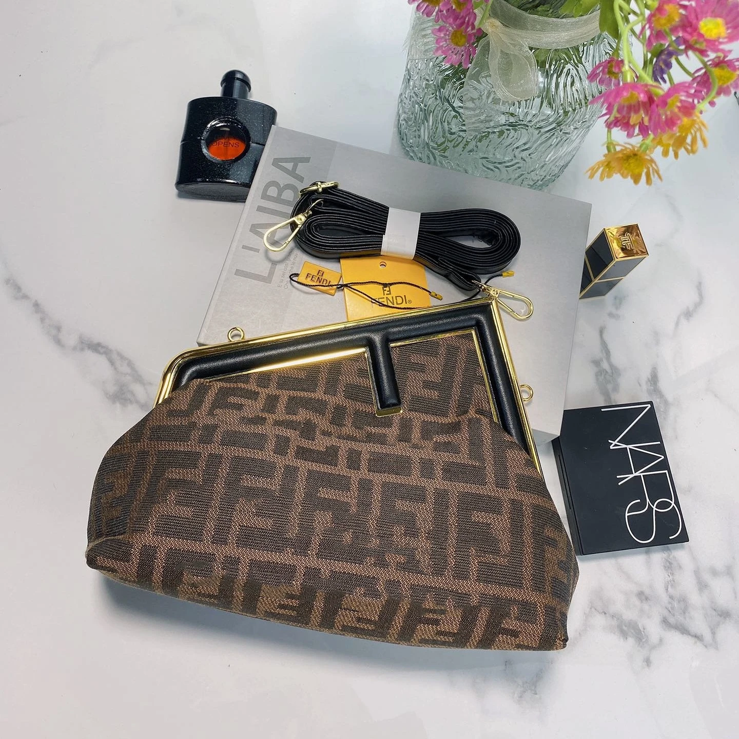 

2022 New Women's Handbags Long Shoulder Strap Letters Shoulder Bags Women's Messenger Bags Designer Large Capacity Bags, 7 colors