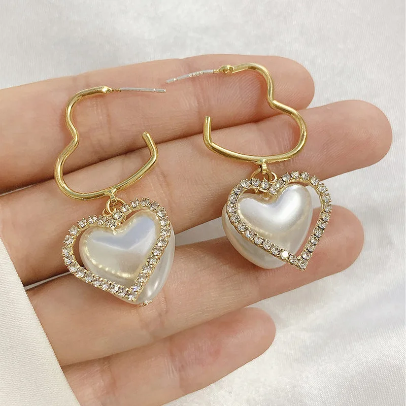 

fashion trendy gold plated pearl heart shaped hoop earrings crystal