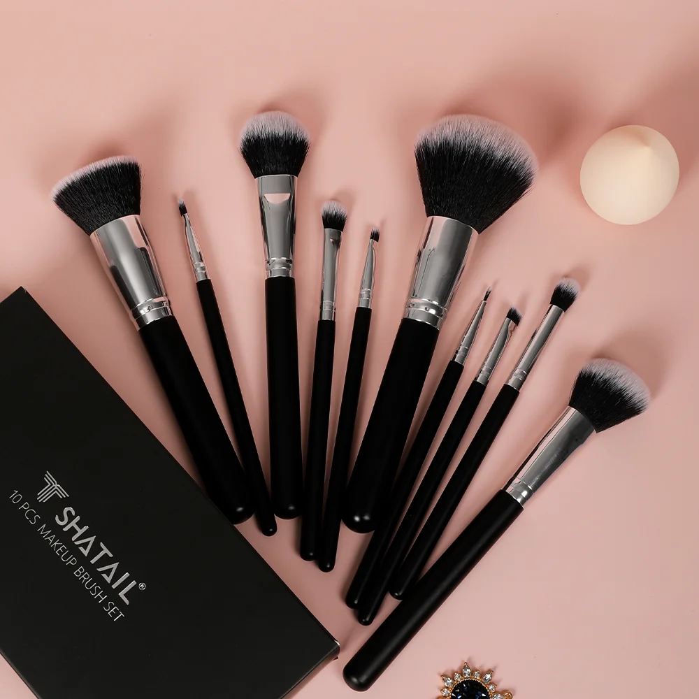 

China Manufacture Premium All Black Color Custom Wood Makeup Brush Set, Customized color