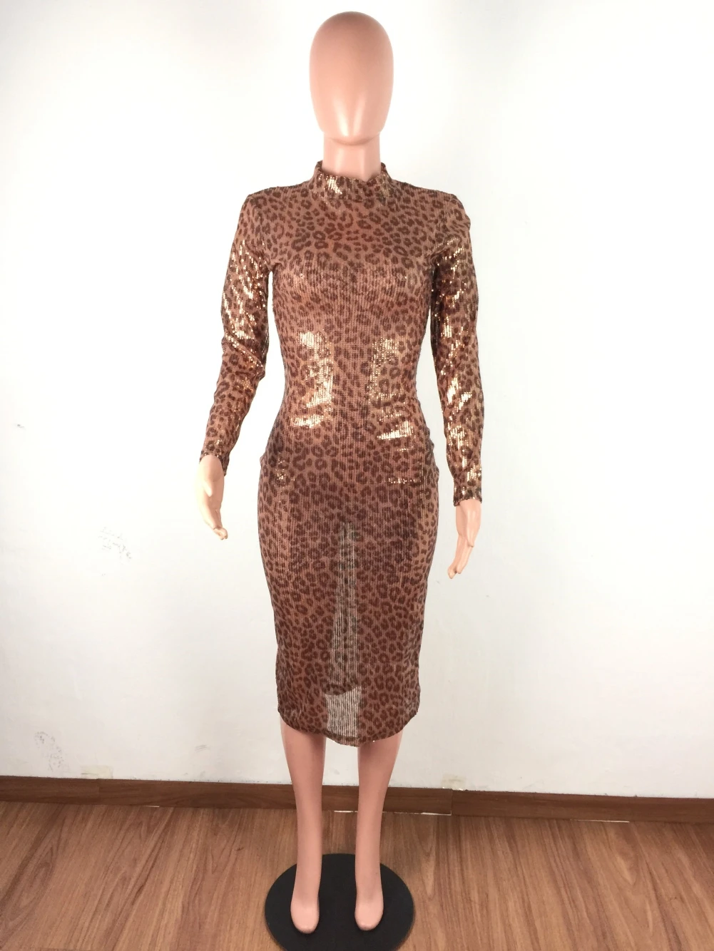 女人服装批发价格 2019 女性 clubwear 豹纹连衣裙与袖子