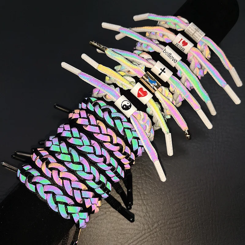 

Couple Braided Color Changing Little Lion Bracelet Holographic Glow Reflective Bracelet, As the picture show