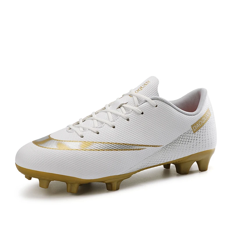 

High Quality Wear Resisting Soccer Shoes Football Soccer Boots for Men
