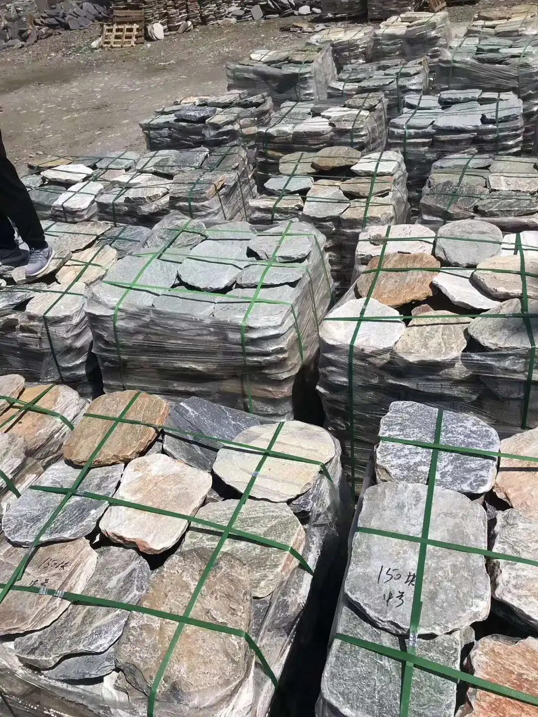 Hot Sale Cheap Slate Garden Outdoor Stepping Stone Buy Stepping Stone,Slate Outdoor Steps