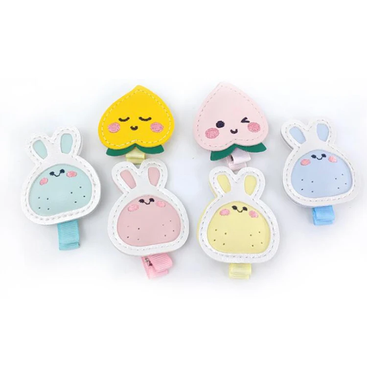 

2020 Fashion Cartoon Mosquito Repellent PU Clip Anti Mosquito Repellent Button Cip