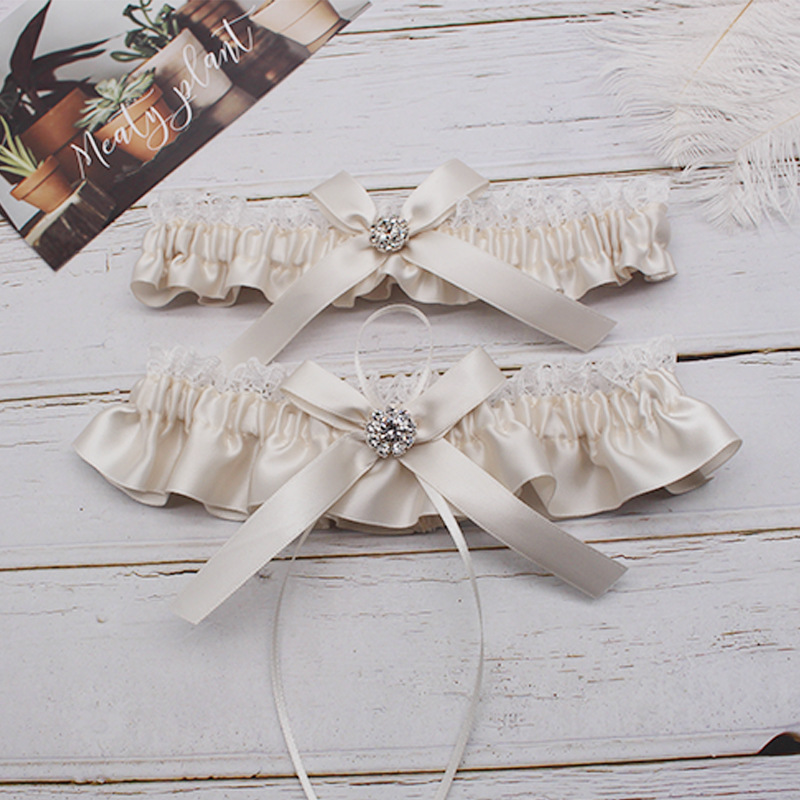 

Sexy Satin Bridal Garter With Rhinestone And Bow Knot Lace Bridal Wedding Garter