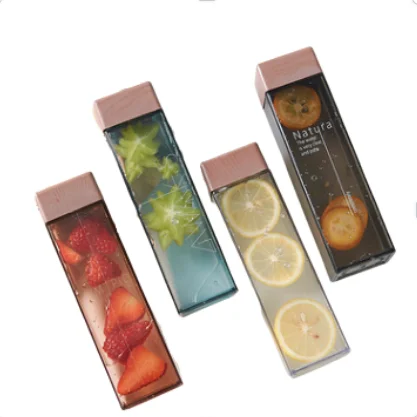 

Wholesale 500Ml Gift Custom Logo Plastic Square Reusable Water Bottle with Wooden Bamboo Lid