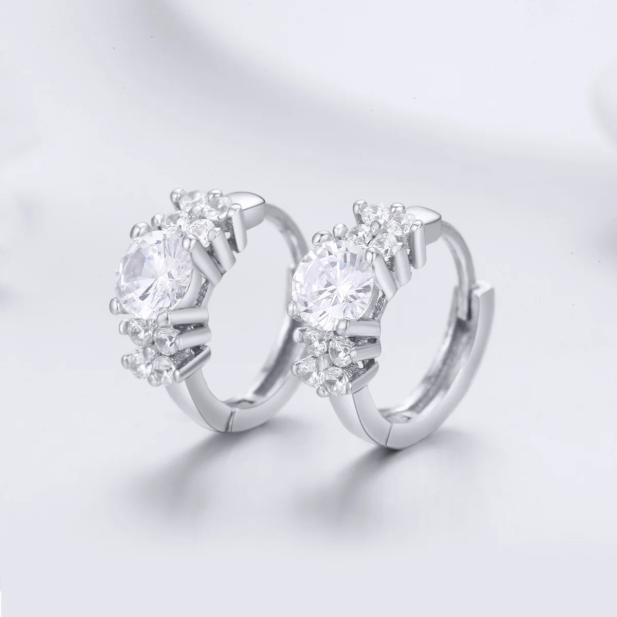 

High Quality Cz Silver Jewelry White Gold Plated Stud Earring Women
