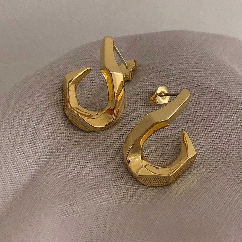 

Gold Silver Color Hook Chunky Irregular Earrings Solid Geometric Earrings for Women Brass Minimalist Earrings 2019 New Fashion