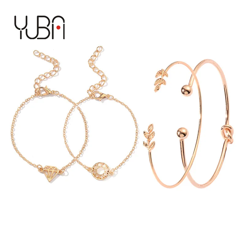 

Hot sell Gold plated 4pcs bracelet set wholesale fashion alloy leaves diamonds bangle set women vogue jewelry bracelet sets