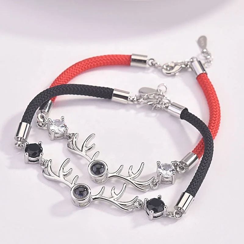 

New Arrival Girls Crystal Elk Bracelets For Women Accessories Fashion Bracelets Lady Engagement Party