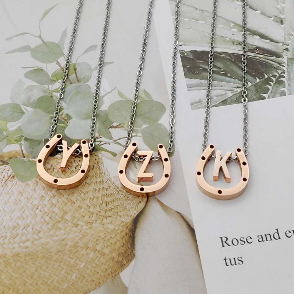 

Personalised gift stainless steel rose gold plated horseshoe alphabet pendant initial necklace letter jewelry