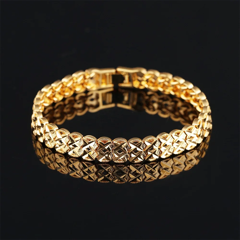 

HPXmas 2021 fashion gold chain hand bracelet interlace hand bracelet luxury design charm for women gift party wholesale, Picture shows