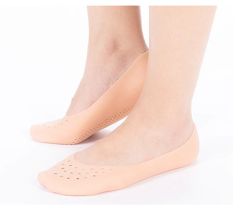 

Moisturizing Exfoliating Breathable Silicone Massage Foot care Socks Silicone Gel Socks for foot spa