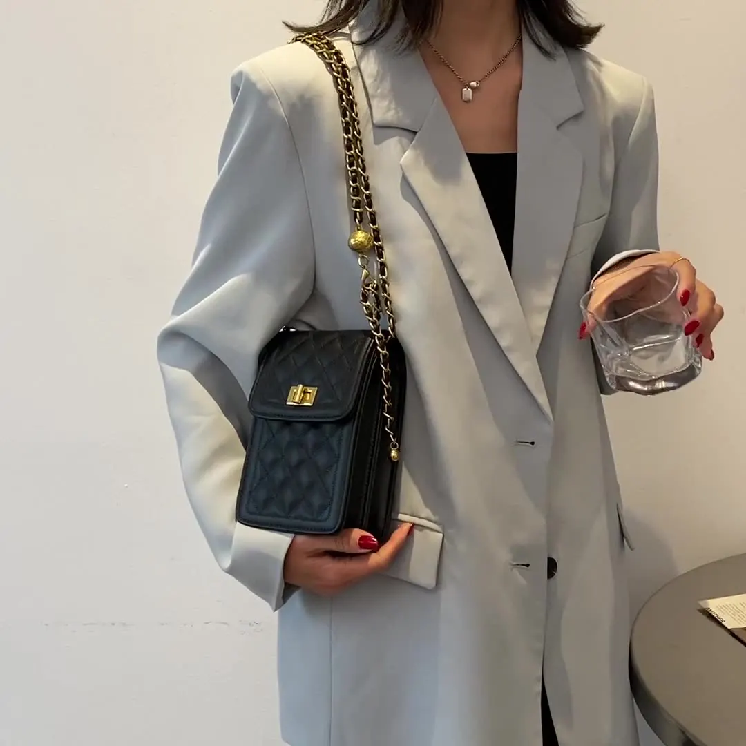

Hot Selling Rhombus Shoulder Crossbody Bag Chain Small Mini Purse Simple Square Phone Bags For Ladies