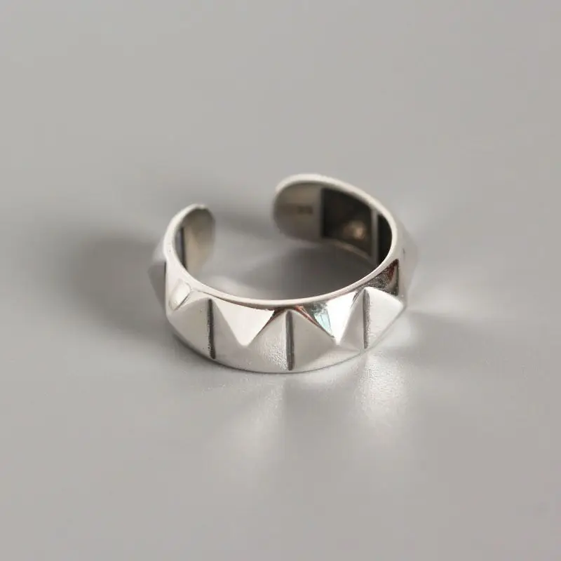 Personalized Minimalist geometric rivet design punk adjustable women's ring silver 925