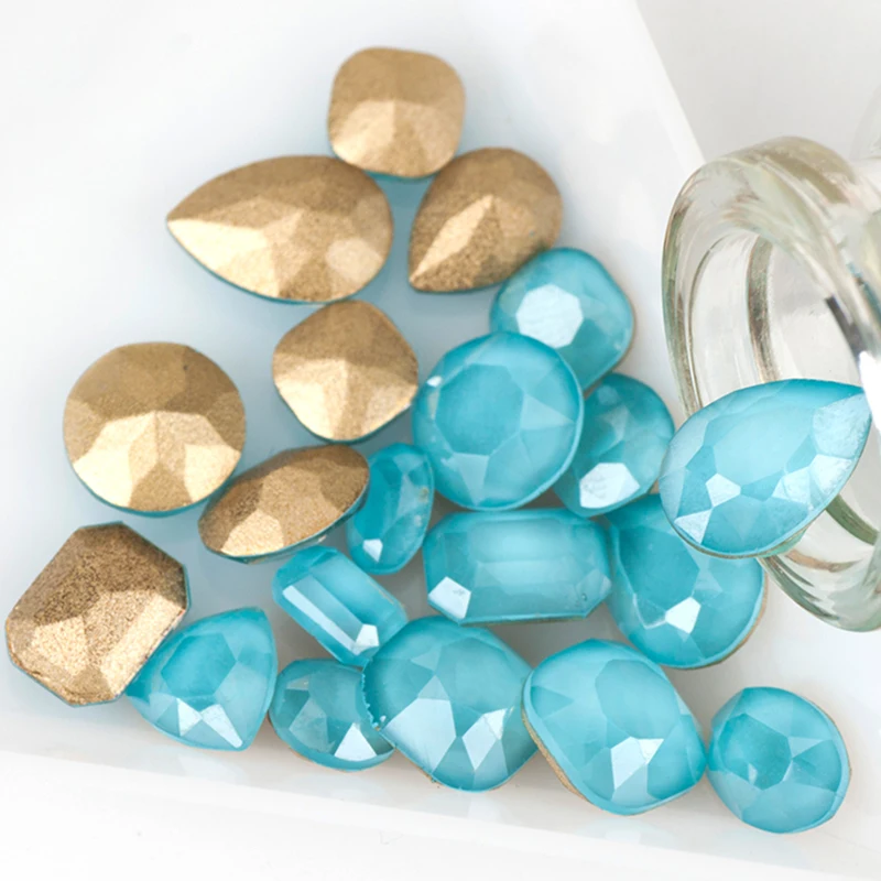 

Nail Jewelry Decoration Accessories Design Best selling 3D Nail Art Crystal Point Back Phone Glass Rhinestones for Nail